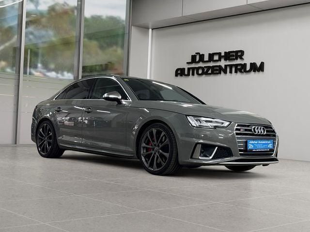 Grau Gebraucht 2019 Audi S4 Ambiente Limousine | 34.990 € (Guter Preis) - Bild 1/4