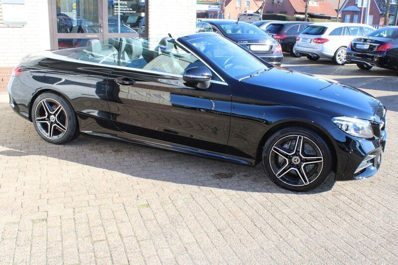 Gebraucht Mercedes C300 AMG line 258 PS (189 kW) 2020 Schwarz Cabrio