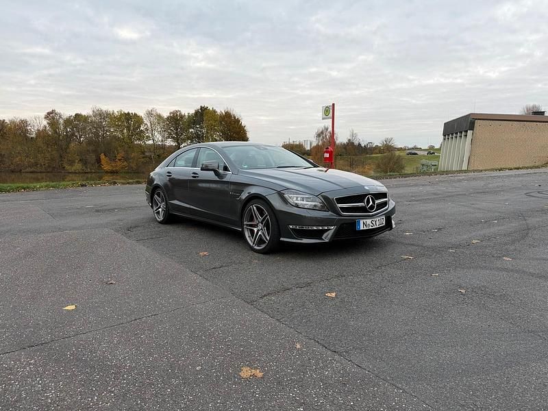 Gebraucht Mercedes CLS63 AMG AMG 557 PS (409 kW) 2011 Grün Coupé