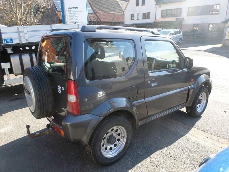 Gebraucht Suzuki Jimny Comfort 86 PS (63 kW) 2012 Grau SUV