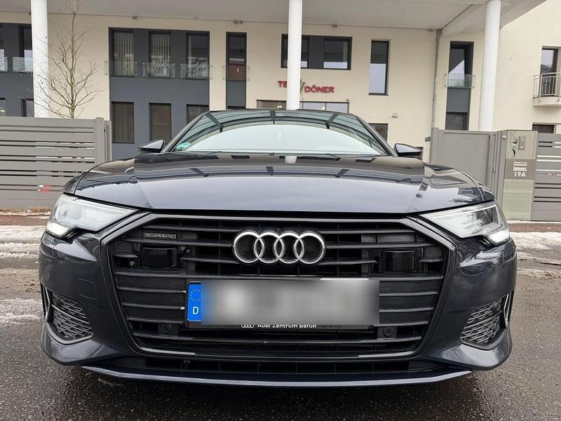 Gebraucht Audi A6 Ambiente 231 PS (169 kW) 2019 Blau Limousine