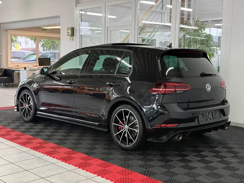 Gebraucht VW Golf VII GTI 290 PS (213 kW) 2020 Schwarz Limousine