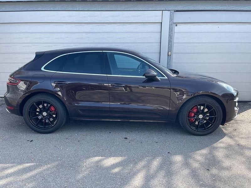 Gebraucht Porsche Macan 400 PS (294 kW) 2015 Braun SUV