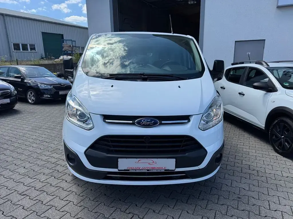 Gebraucht Ford Transit Custom Trend 170 PS (125 kW) 2017 Weiß Van / Kleinbus