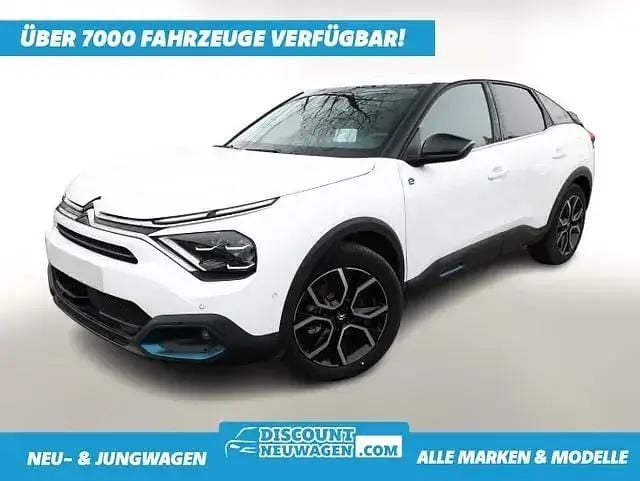 Schneeweiß Neu 2025 Citroën e-C4 Shine Limousine | 23.751 € (Superpreis) - Bild 1/4