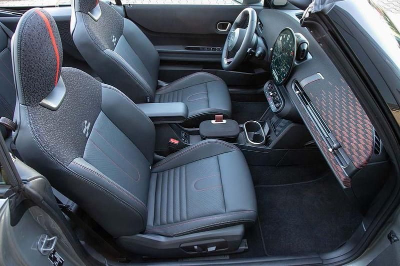 Gebraucht Mini John Cooper Works Cabriolet 231 PS (169 kW) 2025 Silber Cabrio