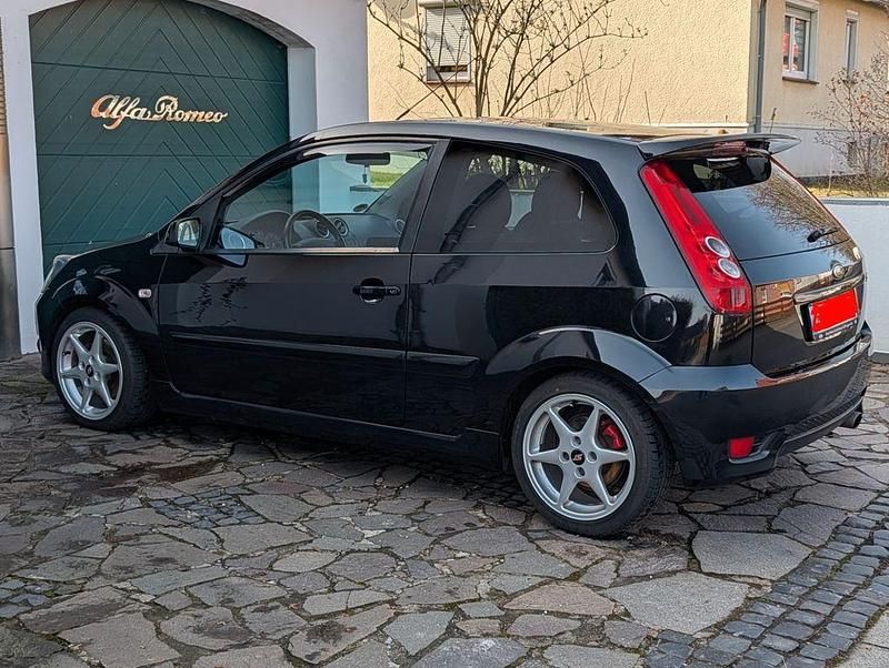 Gebraucht Ford Fiesta ST 150 PS (110 kW) 2006 Schwarz Kleinwagen