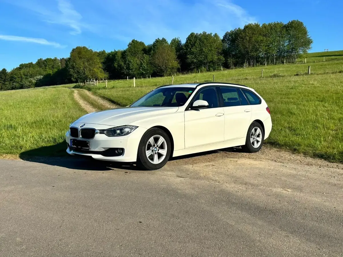 Brugt BMW 318 143 HK (105 kW) 2013 Hvid Stationcar
