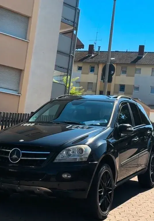 Gebraucht Mercedes ML420 306 PS (225 kW) 2007 Schwarz SUV