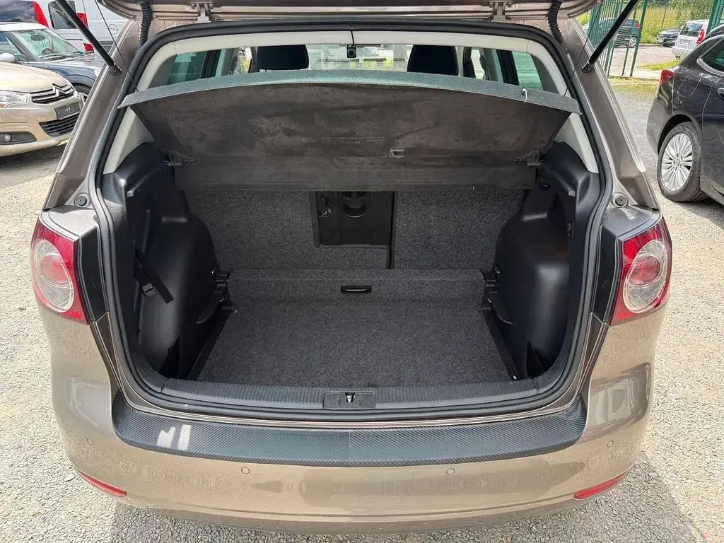 Gebraucht VW Golf VII Life 86 PS (63 kW) 2013 Braun Limousine