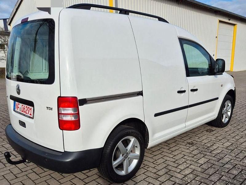 Gebraucht VW Caddy 75 PS (55 kW) 2011 Weiß Van / Kleinbus