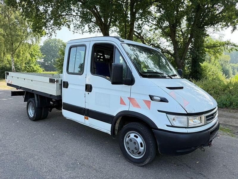 Gebraucht Iveco Daily 136 PS (100 kW) 2005 Weiß Van / Kleinbus