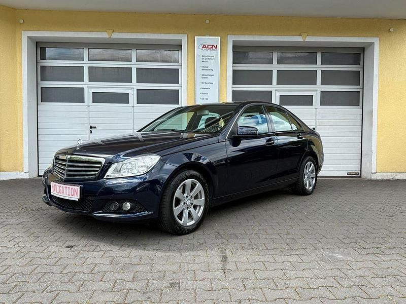 Blau Gebraucht 2014 Mercedes C220 Edition Limousine | 13.990 € (Guter Preis) - Bild 1/4