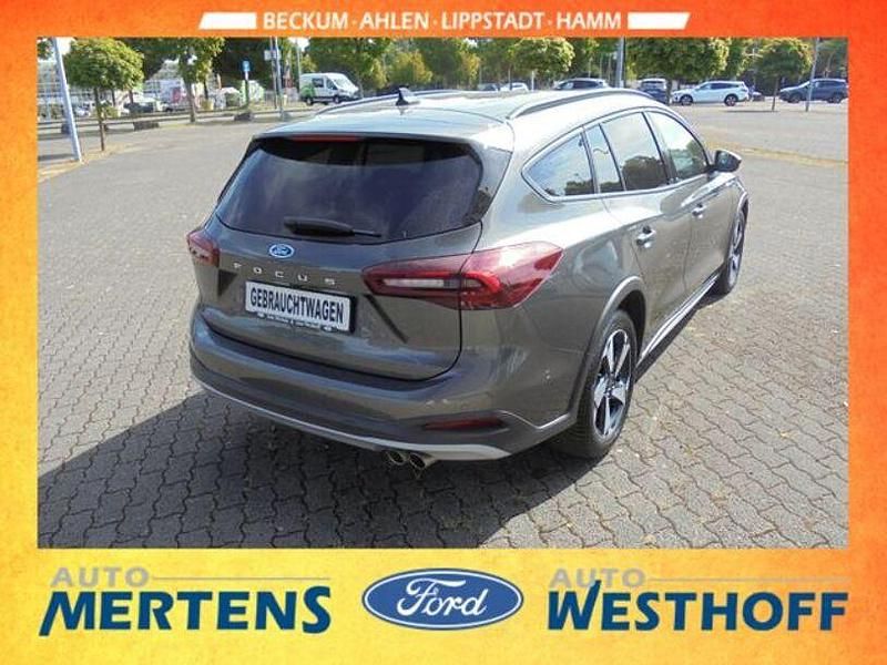 Używany Ford Focus Active 116 KM (85 kW) 2024 Szary Sedan/Limuzyna