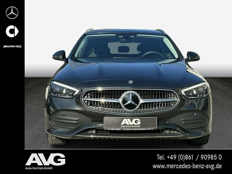Gebraucht Mercedes C220 Avantgarde 200 PS (147 kW) 2021 Grau Limousine