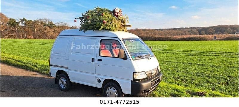 Gebraucht 2010 Piaggio Porter Van / Kleinbus | 5.800 € (Guter Preis) - Bild 1/4