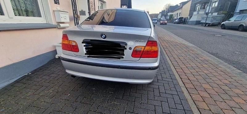 Gebraucht BMW 316 Sport Line 116 PS (85 kW) 2004 Grau Limousine