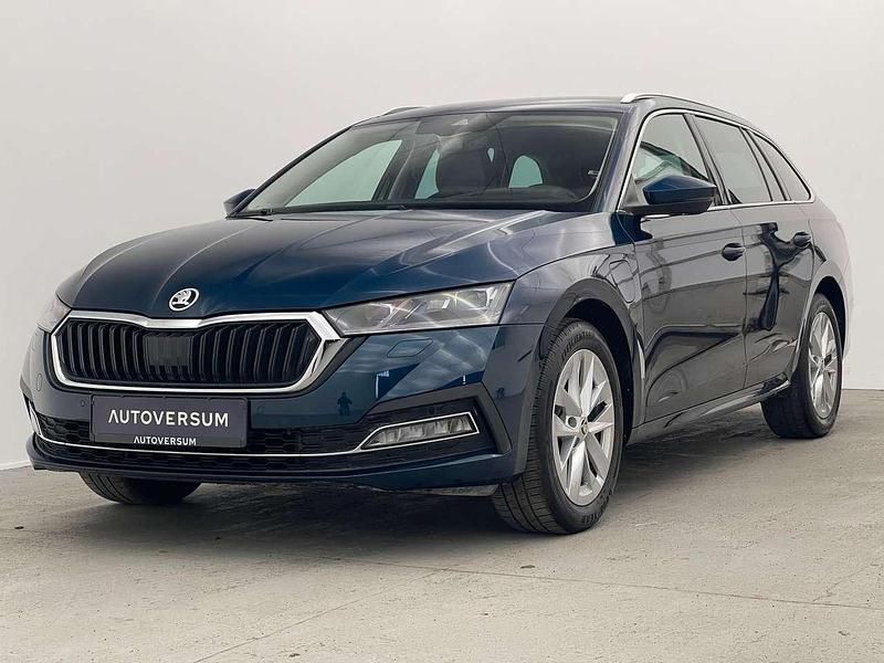 Gebraucht Skoda Octavia Style 204 PS (150 kW) 2022 Lavablau metallic Kombi