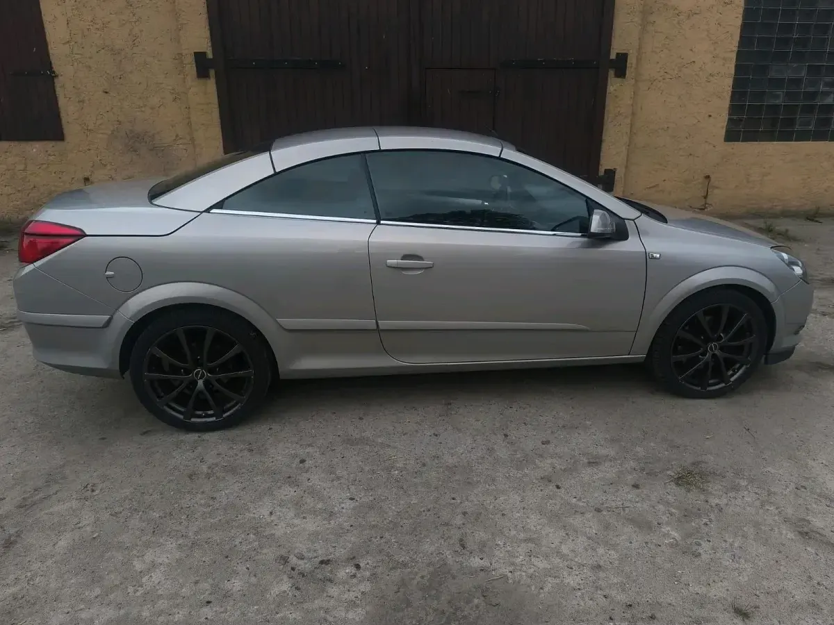 Gebraucht Opel Astra 200 PS (147 kW) 2006 Beige Cabrio