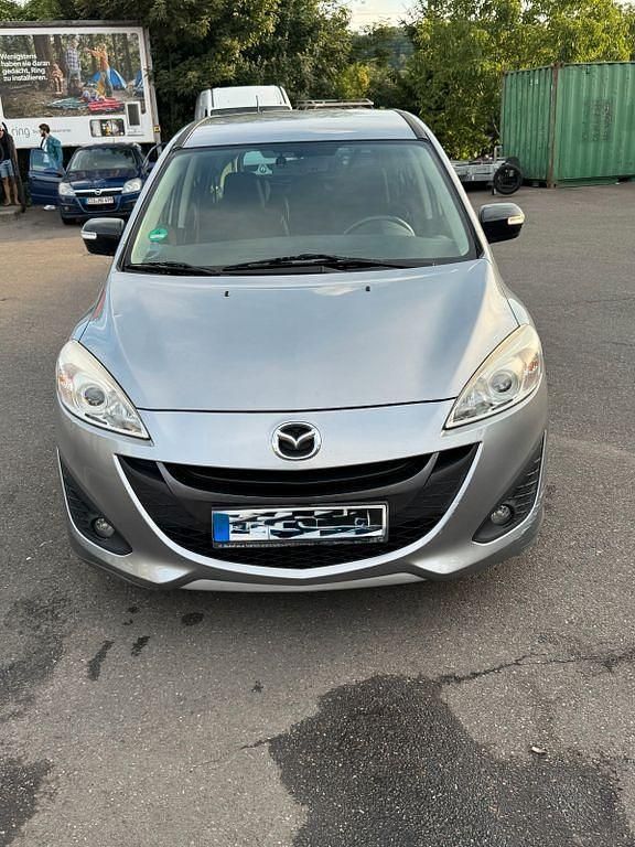 Silber Gebraucht 2013 Mazda 5 Sports-Line Van / Kleinbus | 5.500 € (Etwas zu teuer) - Bild 1/4