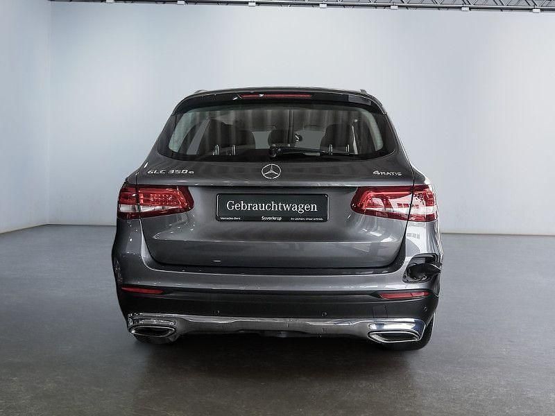 Gebraucht Mercedes GLC350 Exclusive 320 PS (235 kW) 2018 Grau SUV