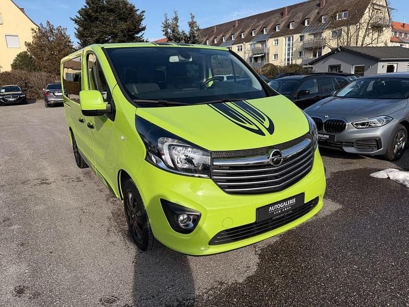 Gebraucht Opel Vivaro Sport 125 PS (91 kW) 2017 Grün Van / Kleinbus
