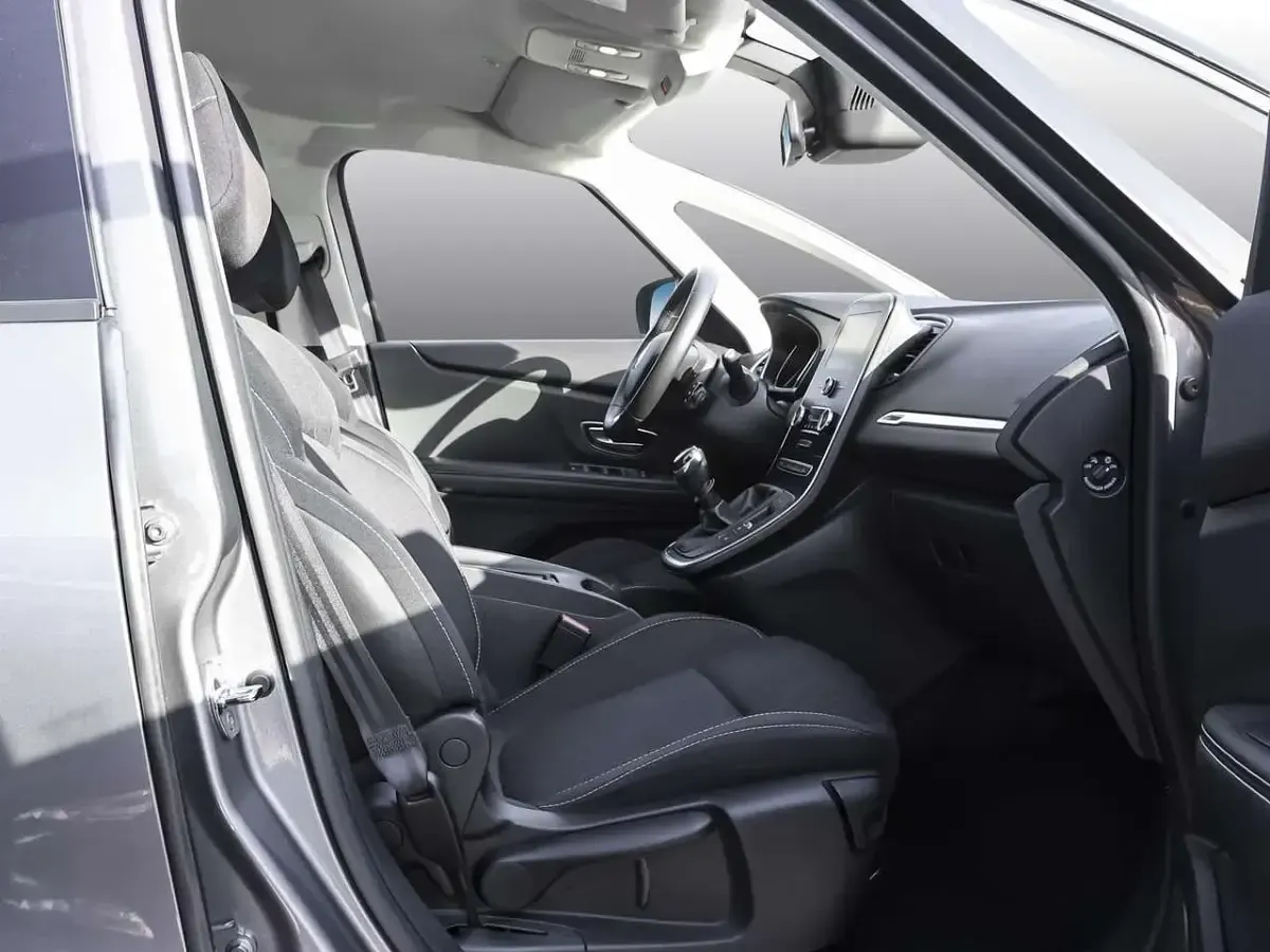 Brugt Renault Scenic E-Tech LIMITED 140 HK (102 kW) 2018 Grå MPV
