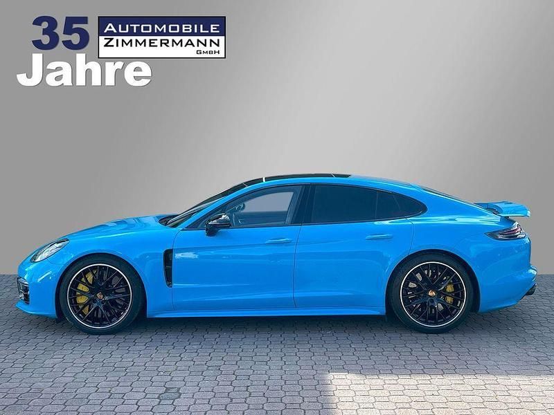 Blau Gebraucht 2019 Porsche Panamera Turbo Chrono Limousine | 117.500 € (Teuer) - Bild 1/4