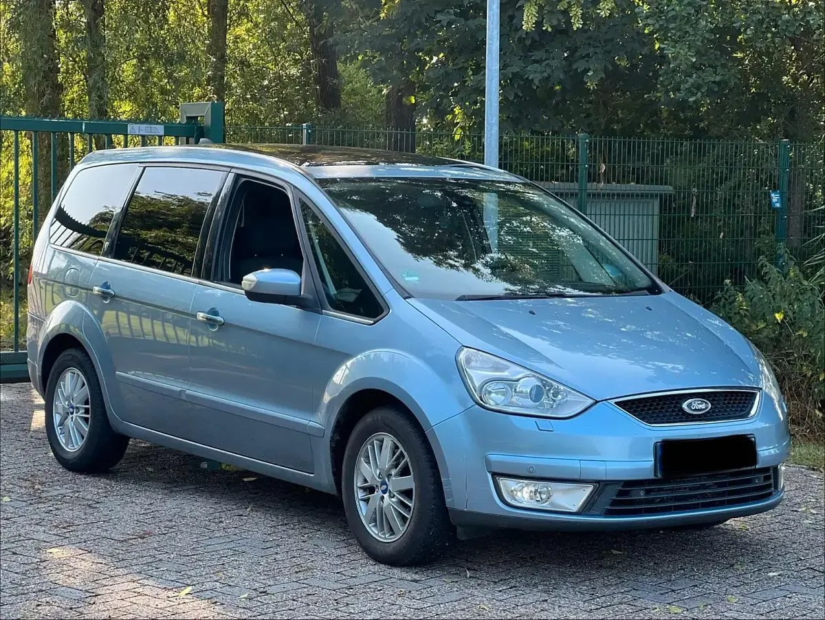 Gebraucht Ford Galaxy Ghia 140 PS (102 kW) 2007 Blau Van / Kleinbus