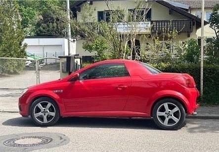 Rot Gebraucht 2005 Opel Tigra Cabrio | 1.200 € (Guter Preis) - Bild 1/4