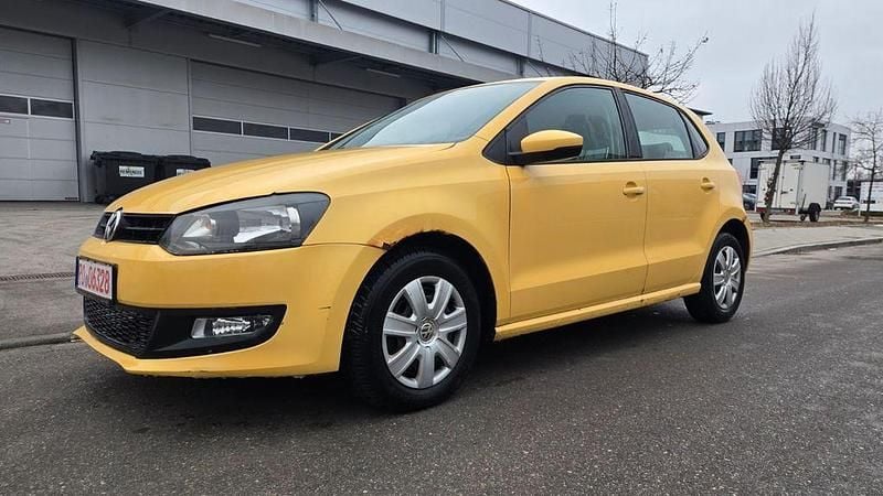 Gelb Gebraucht 2009 VW Polo Trendline Kleinwagen | 999 € (Superpreis) - Bild 1/4