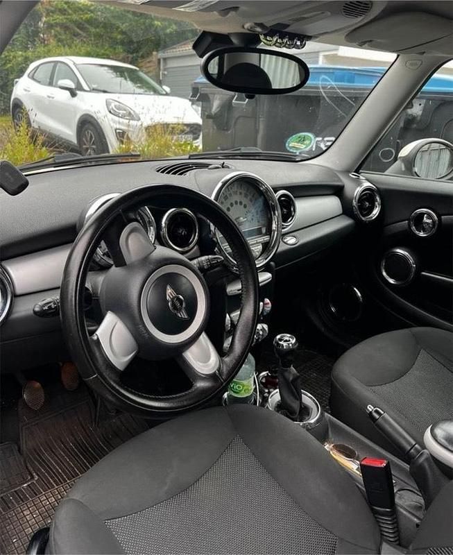 Second-hand Mini ONE 75 CP (55 kW) 2009 Bej Hatchback