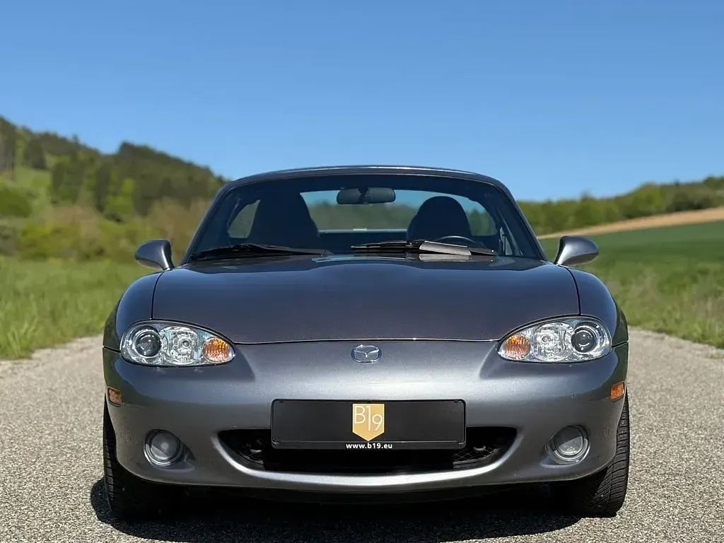 Gebraucht Mazda MX5 110 PS (80 kW) 2002 Grau Cabrio