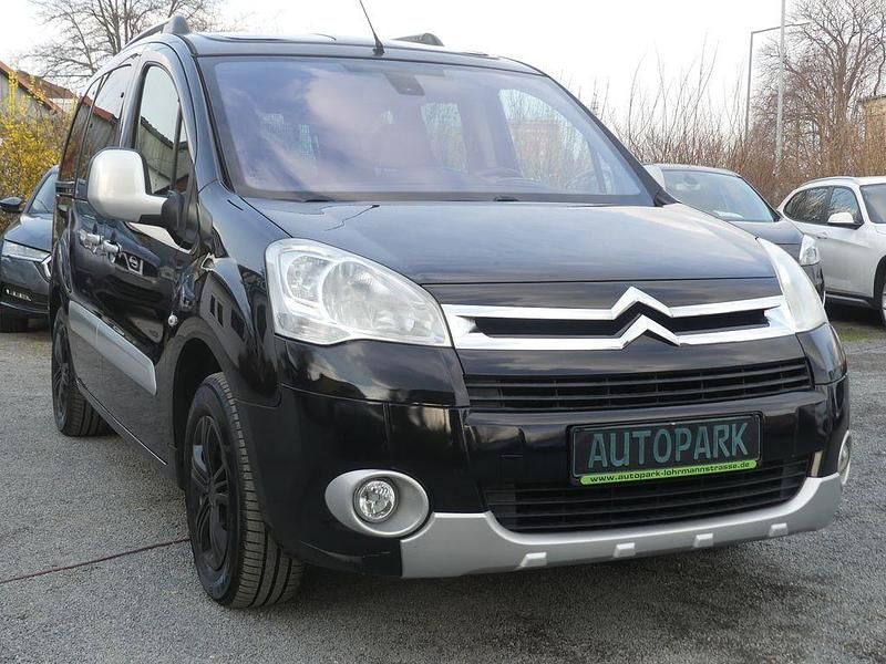 Gebraucht Citroën Berlingo SELECTION 120 PS (88 kW) 2011 Schwarz Van / Kleinbus