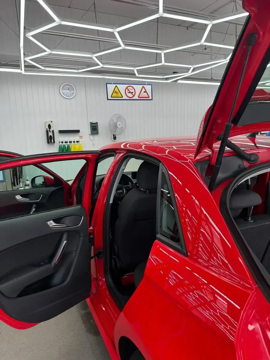 Gebraucht Audi A1 Sportback 125 PS (91 kW) 2016 Rot Kleinwagen