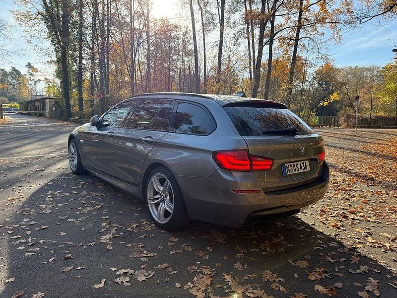 Gebraucht BMW 525 Performance 218 PS (160 kW) 2013 Grau Kombi