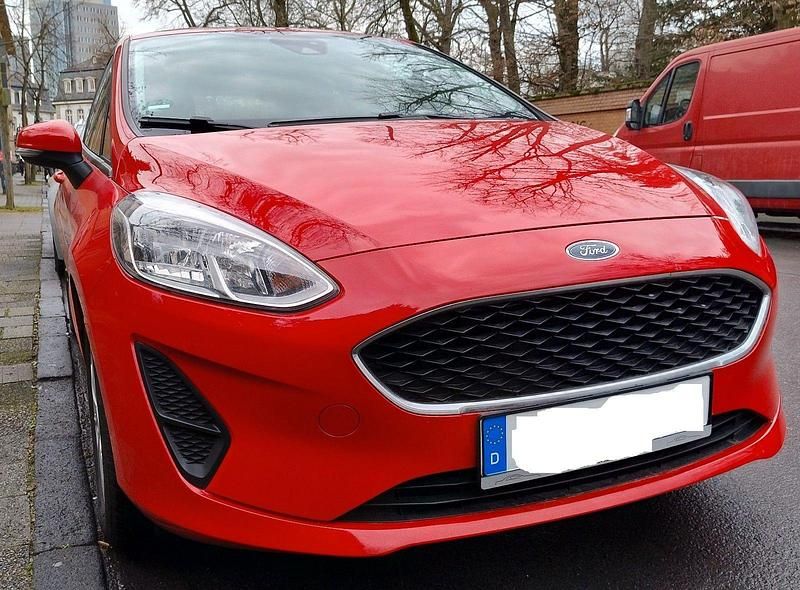 Gebraucht Ford Fiesta Trend 75 PS (55 kW) 2020 Rot Kleinwagen
