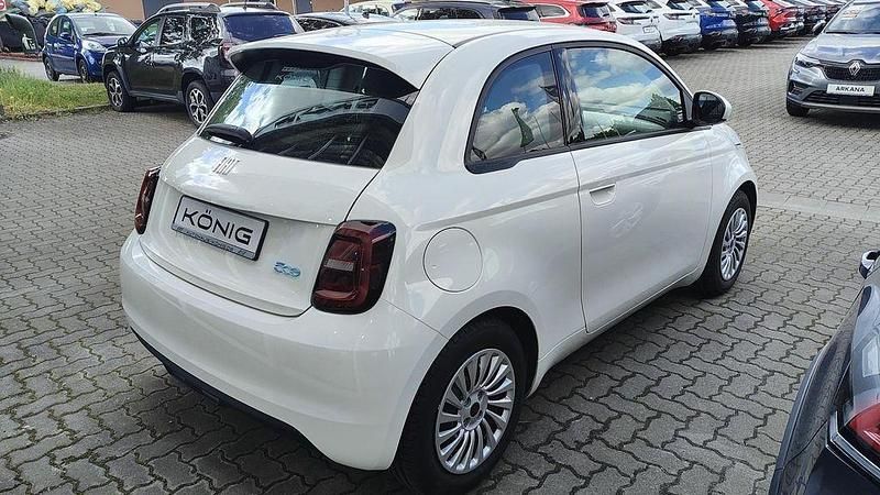 Gebraucht Fiat 500e 86 kW (118 PS) 2023 Weiß Kleinwagen