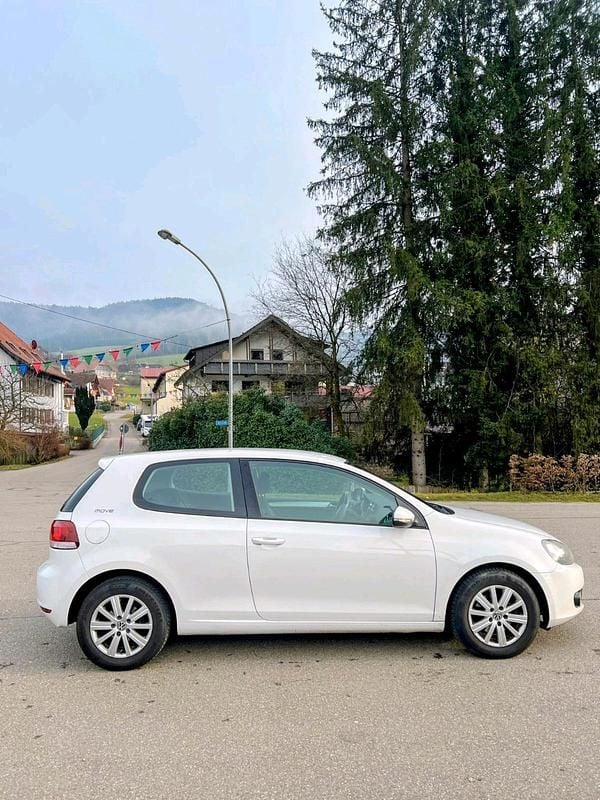 Second-hand VW Golf VII 83 CP (61 kW) 2013 Alb Berlinǎ