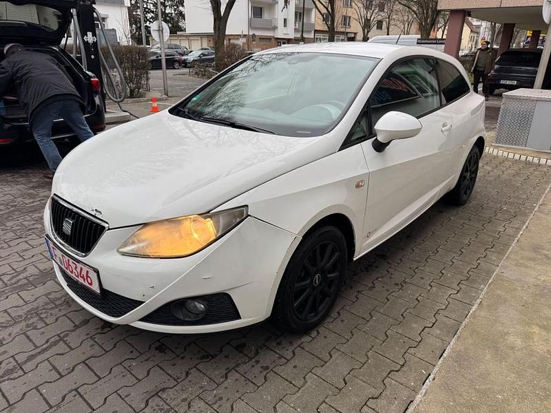 Weiß Gebraucht 2012 Seat Ibiza SC Copa Kleinwagen | 1.499 € (Superpreis) - Bild 1/4