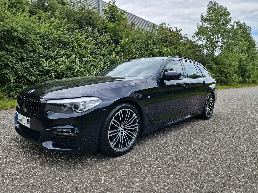 Gebraucht BMW 530 Performance 252 PS (185 kW) 2020 Schwarz Limousine