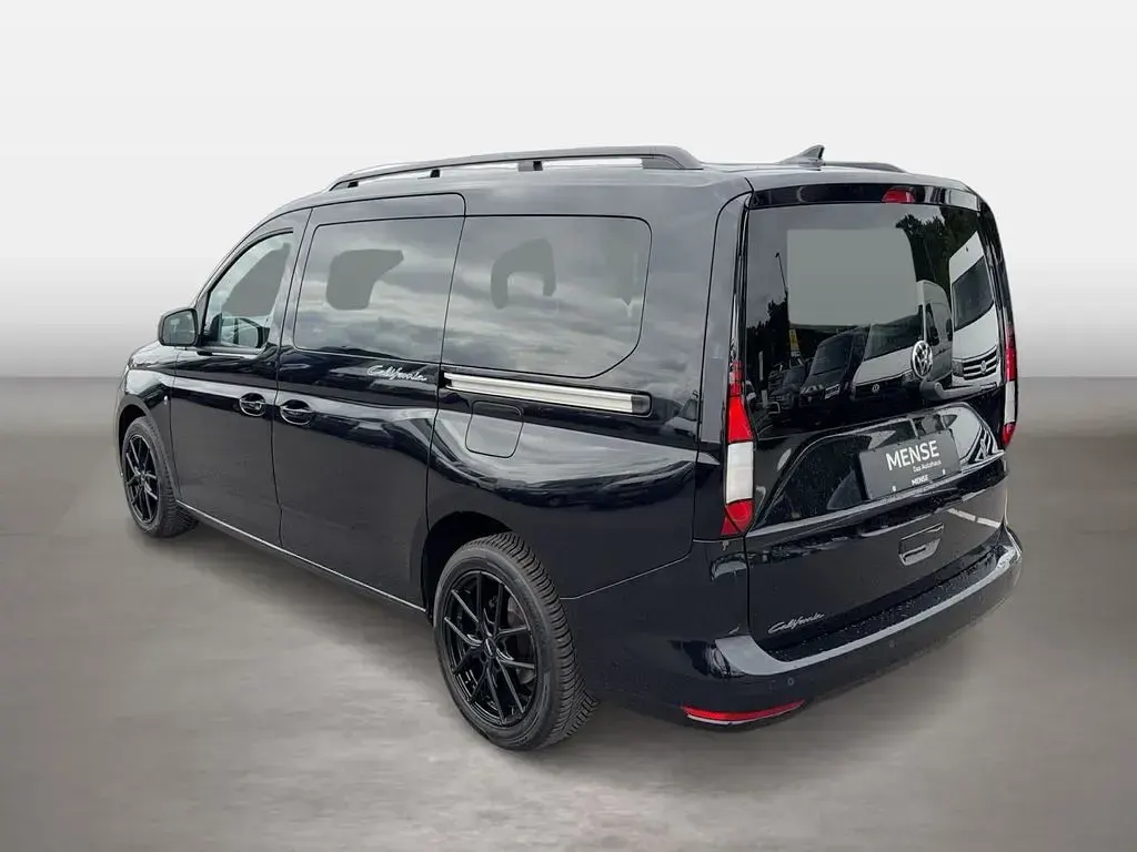 Second-hand VW Caddy Maxi California 122 CP (89 kW) 2023 Negru Monovolum