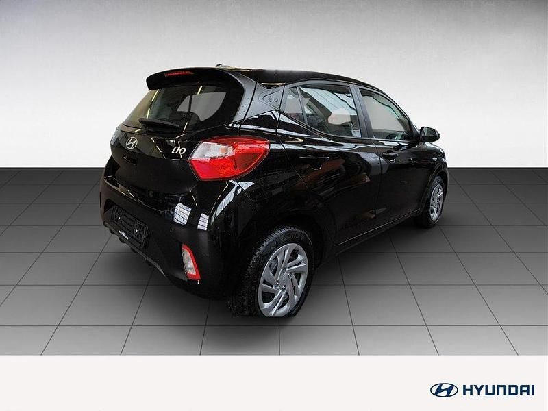 Gebraucht Hyundai i10 Select 63 PS (46 kW) 2025 Schwarz Kleinwagen