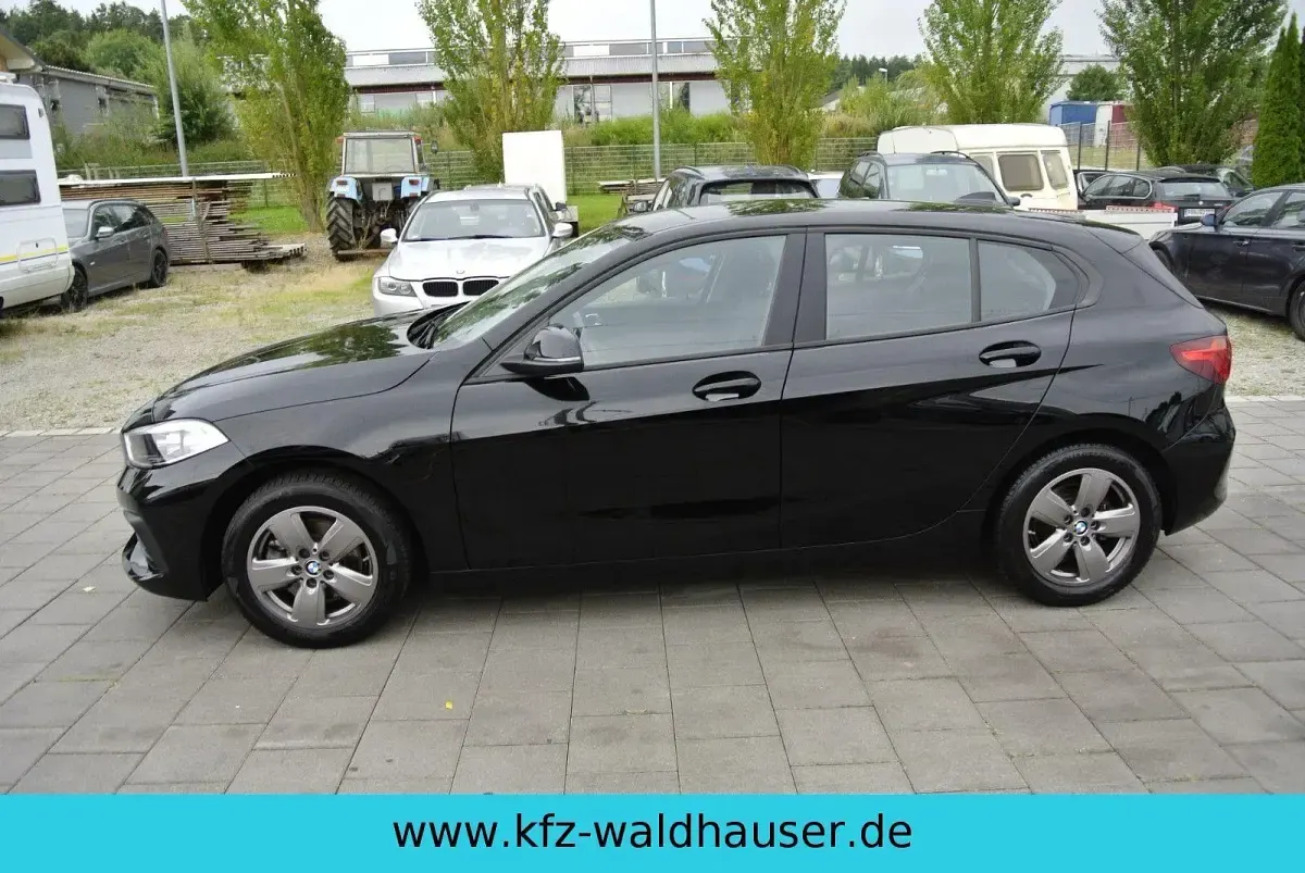 Gebraucht BMW 118 Performance 136 PS (100 kW) 2020 Schwarz Kleinwagen