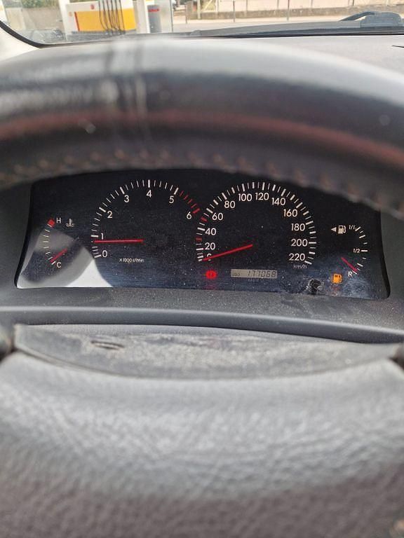 Gebraucht Toyota Corolla Verso 90 PS (66 kW) 2002 Van / Kleinbus