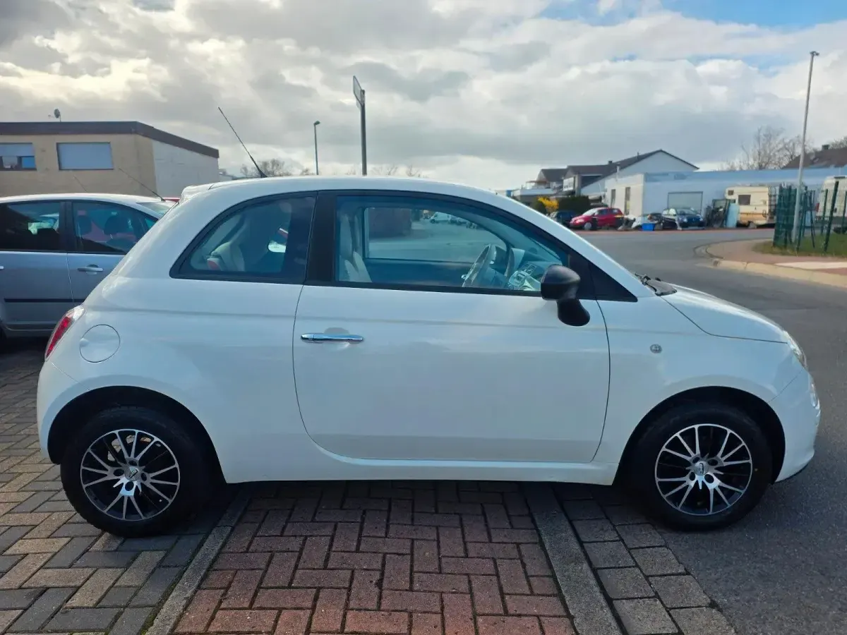 Gebraucht Fiat 500 Pop 69 PS (50 kW) 2009 Weiß Cabrio