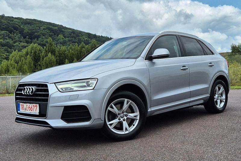 Silber Gebraucht 2016 Audi Q3 Sport SUV | 15.970 € (Fairer Preis) - Bild 1/4