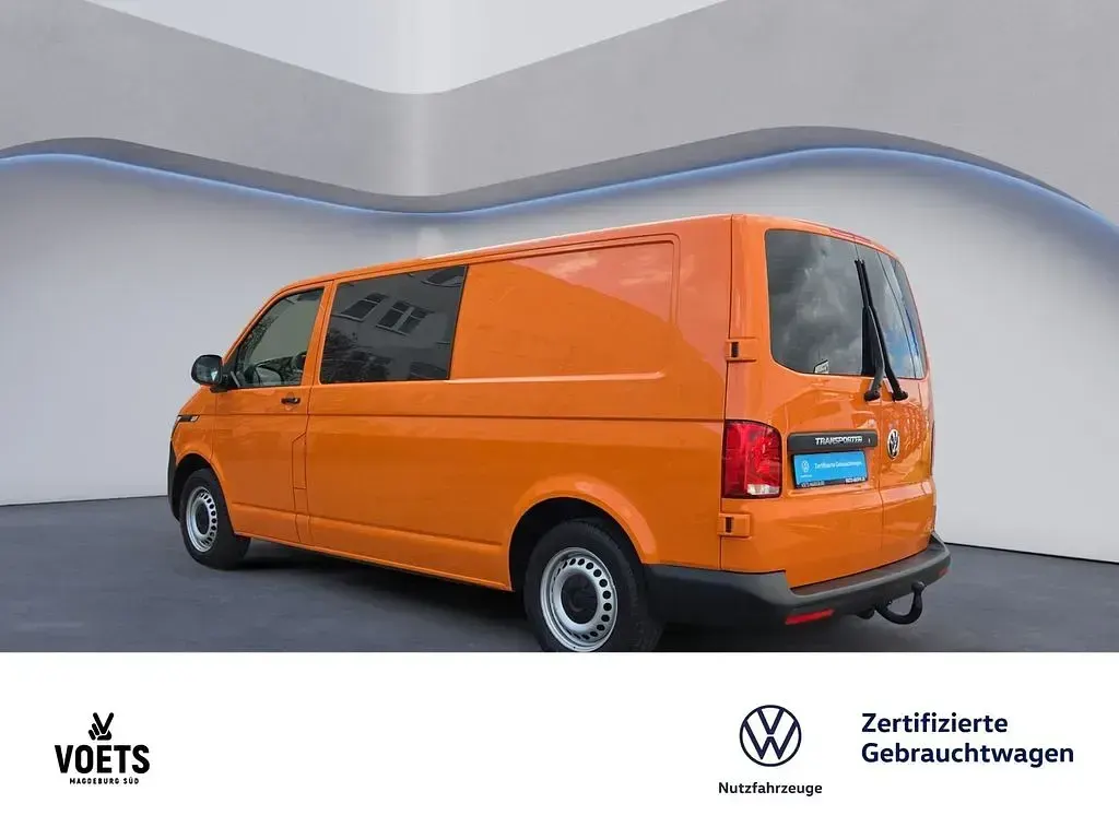Gebraucht VW Transporter 90 PS (66 kW) 2020 Orange Van