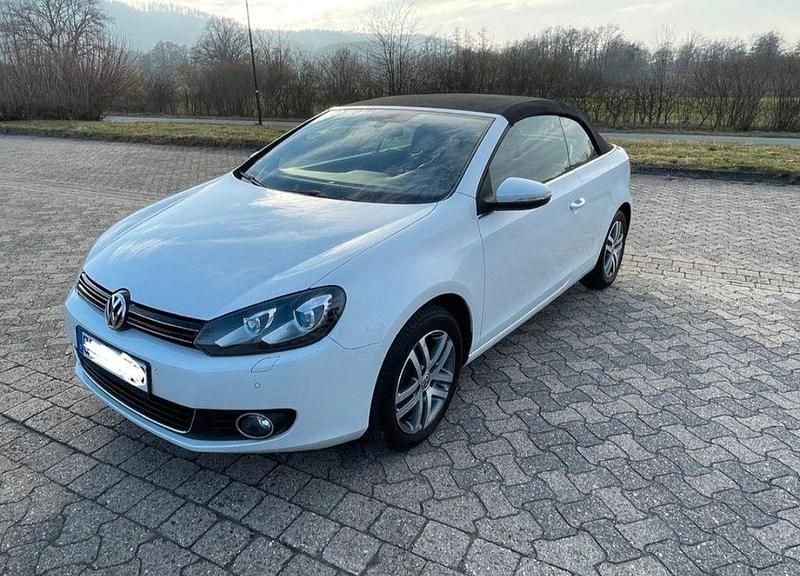 Gebraucht VW Golf Cabriolet 105 PS (77 kW) 2012 Weiß Cabrio