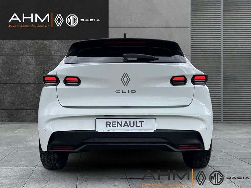 Neu Renault Clio V Evolution 114 PS (83 kW) 2026 Weiss Limousine
